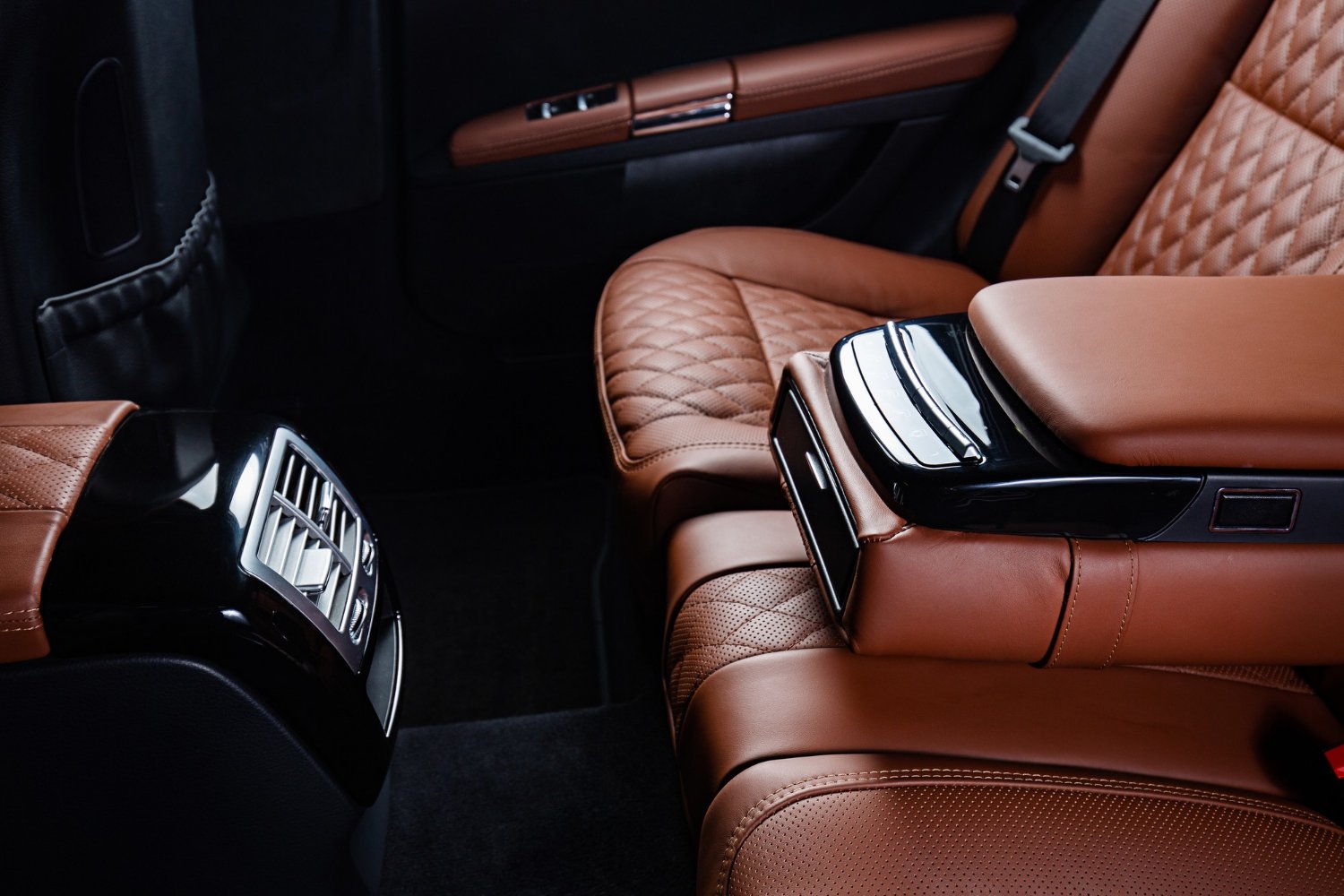 luxury chauffeur car in london